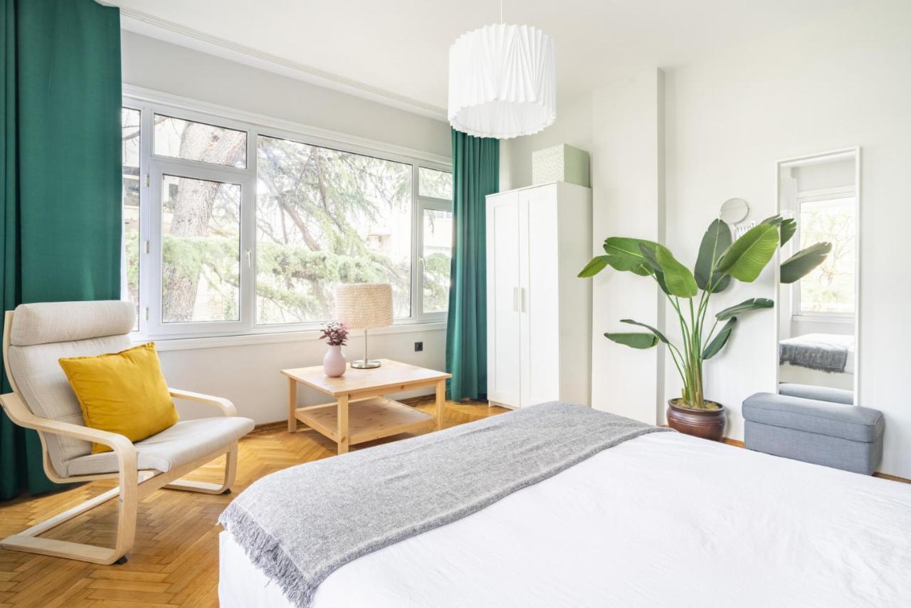 Spacious Flat Near Caddebostan Coast Leilighet Istanbul Eksteriør bilde